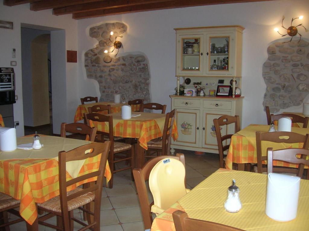 Agriturismo Colombarola Сона Экстерьер фото